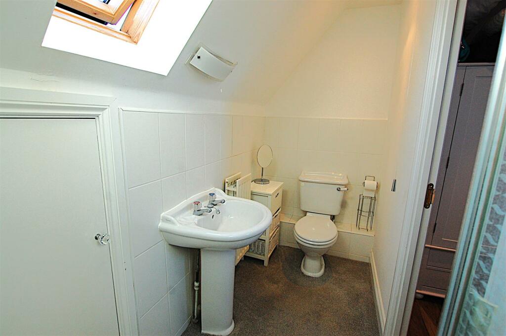 Additional property image - Devon Mead, Salisbury Village
