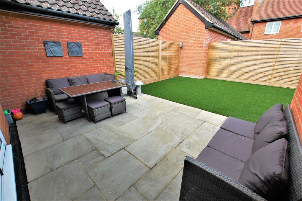Additional property image - Devon Mead, Salisbury Village