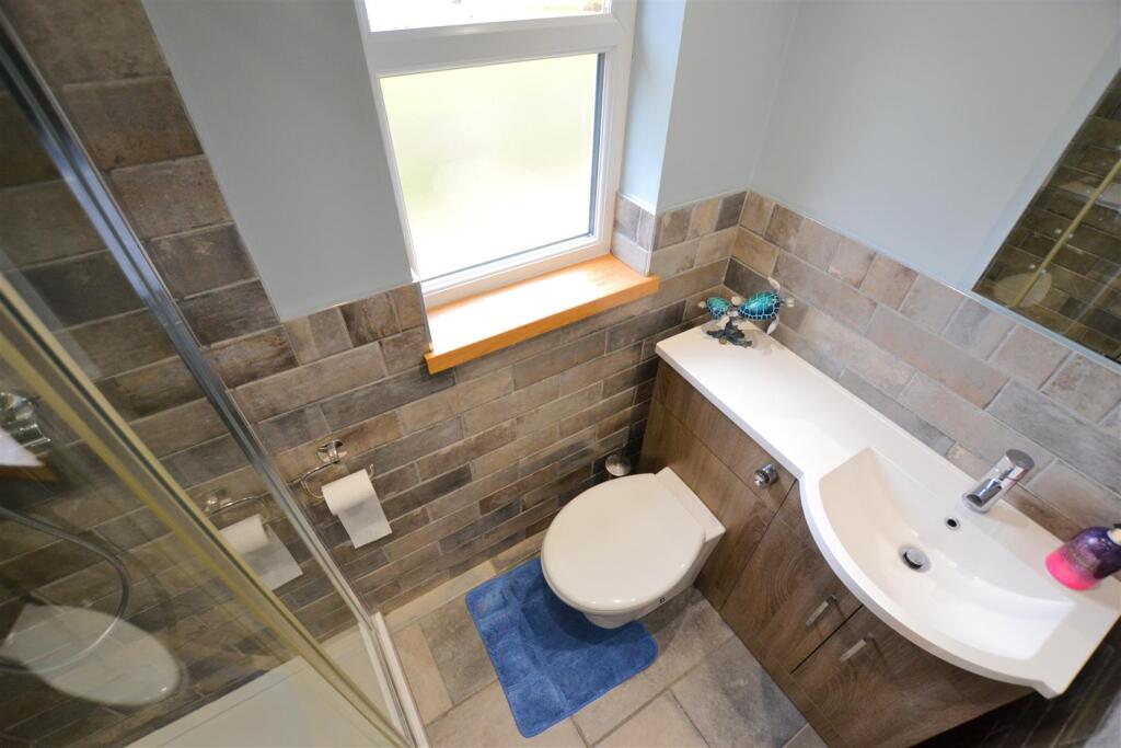 Additional property image - Woodside Green, Will Hill, Essendon