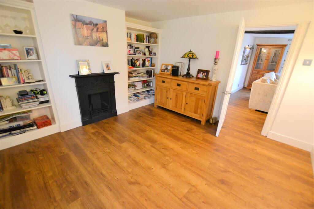 Additional property image - Woodside Green, Will Hill, Essendon