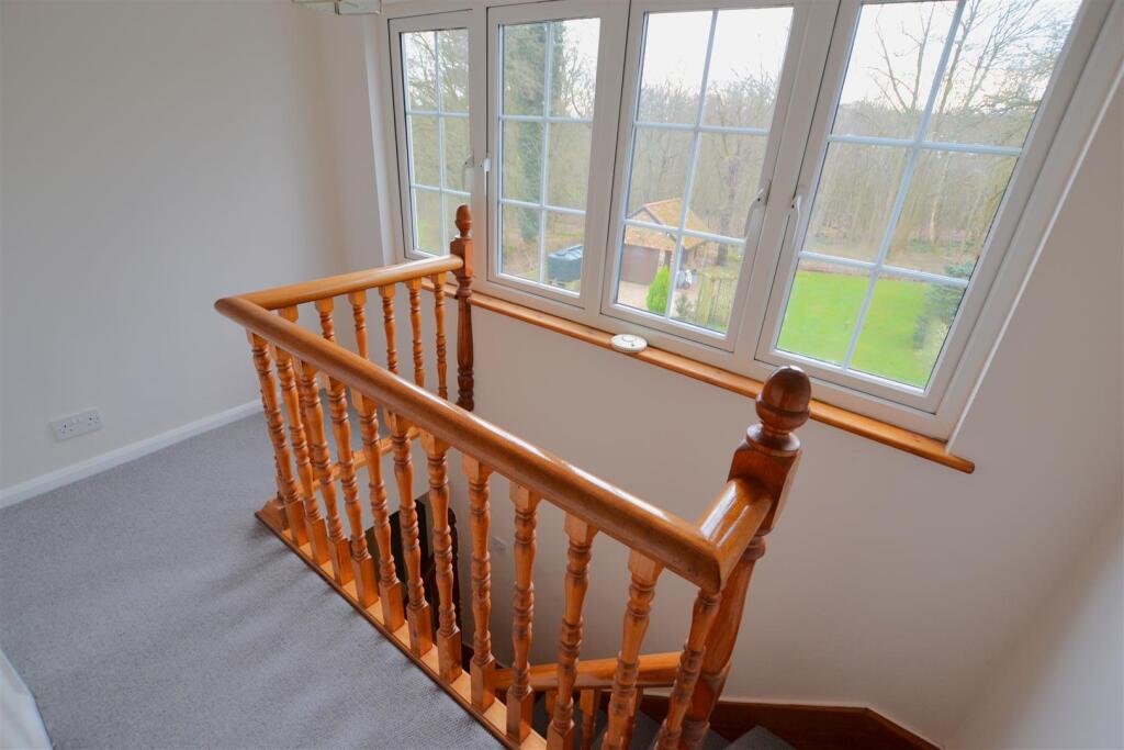 Additional property image - Woodside Green, Will Hill, Essendon