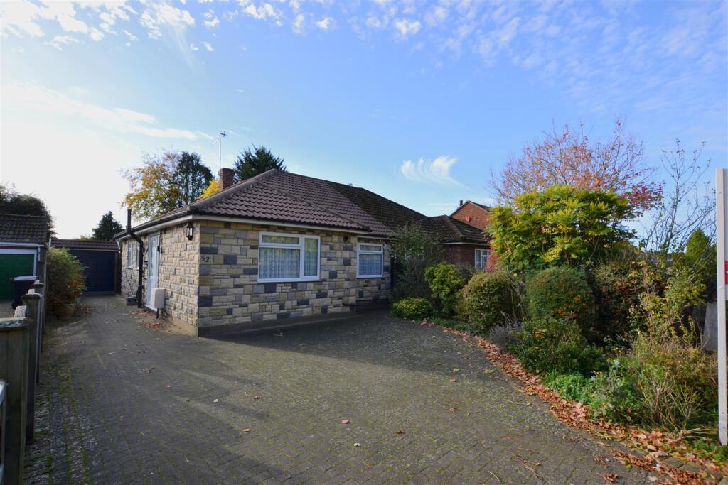 Main image of property: Pooleys Lane, Welham Green