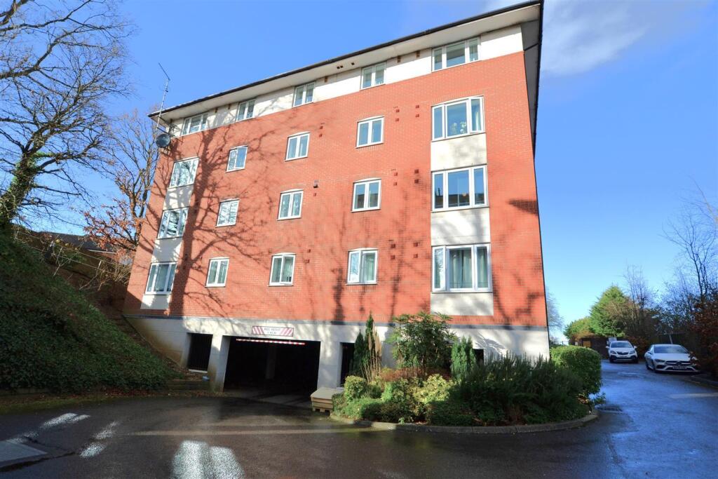 Main image of property: North Drive, Hatfield