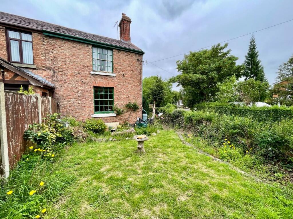 3 bedroom semidetached house for sale in Leaches Lane, Mancot, Deeside