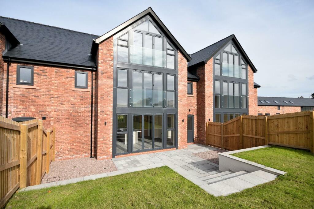 4 bedroom house for sale in Grooms Lodge, The Paddocks, Dog Lane