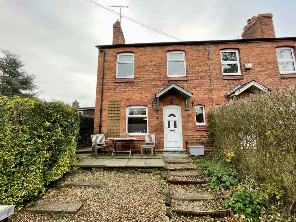 2 bedroom end of terrace house for sale in Holly Terrace, Tilston