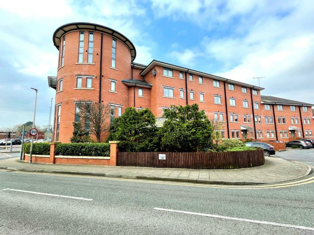 2 bedroom apartment for sale in Thursfield Court, New Crane Street, Chester, CH1