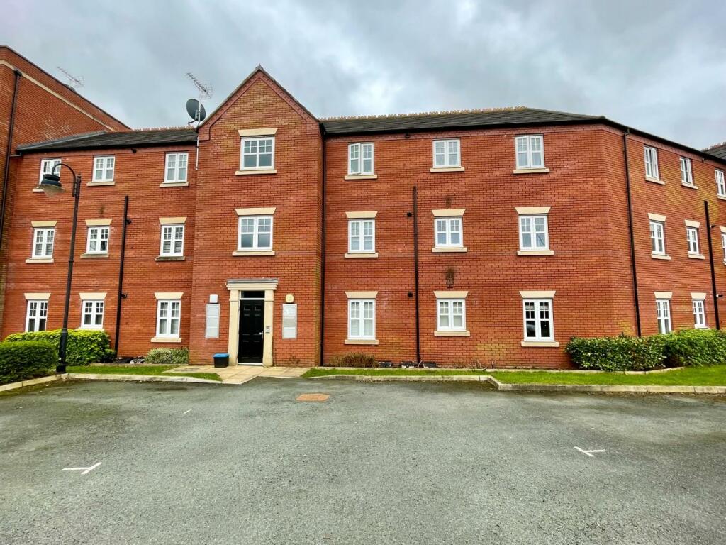 2 bedroom flat for sale in Mottershead Court, Chester, CH2