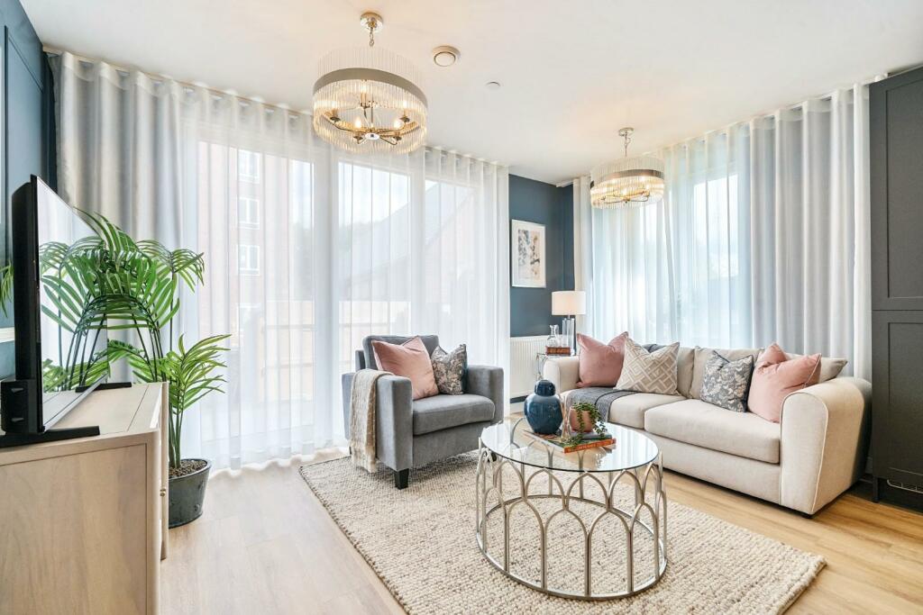 Additional property image - Glade House, The Wyldewoods, Great Boughton, Chester