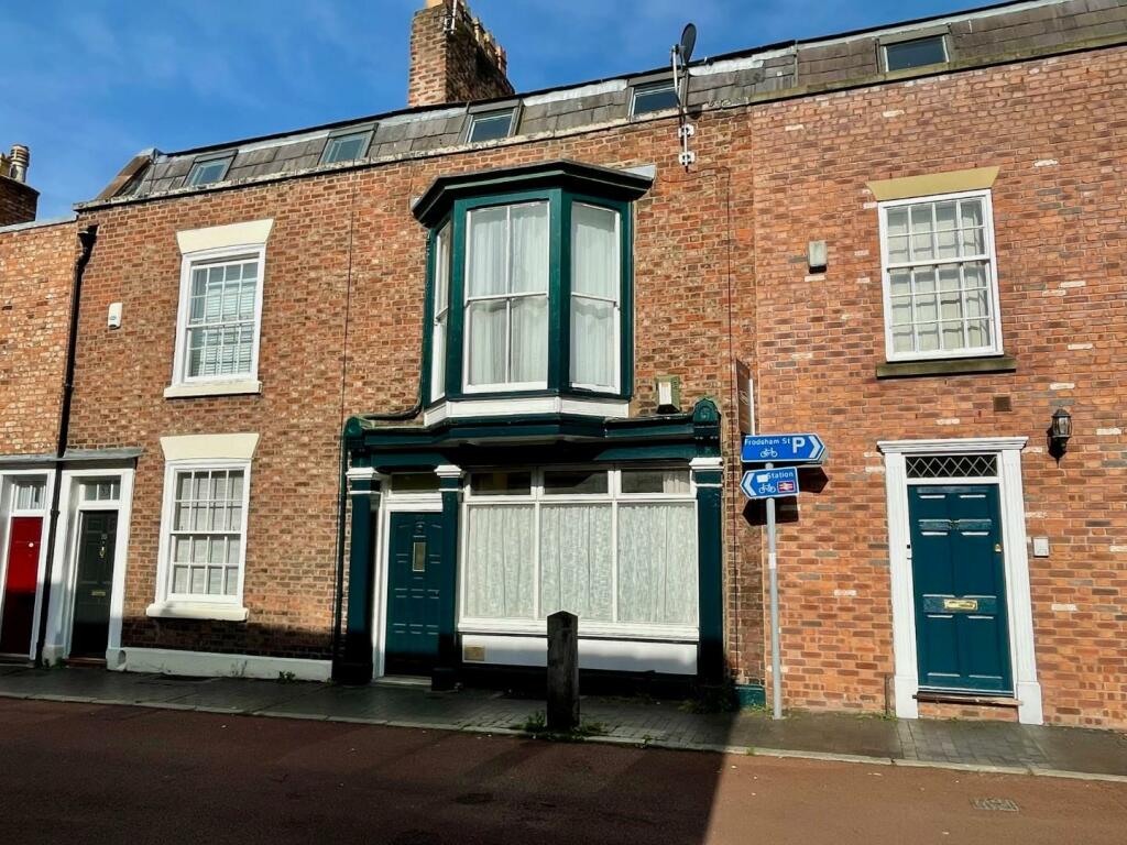 4 bedroom terraced house for sale in Egerton Street, Chester, CH1