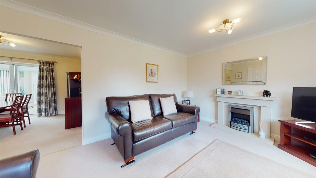 3 bedroom detached bungalow for sale in Cae Glas, Sychdyn, Mold, CH7