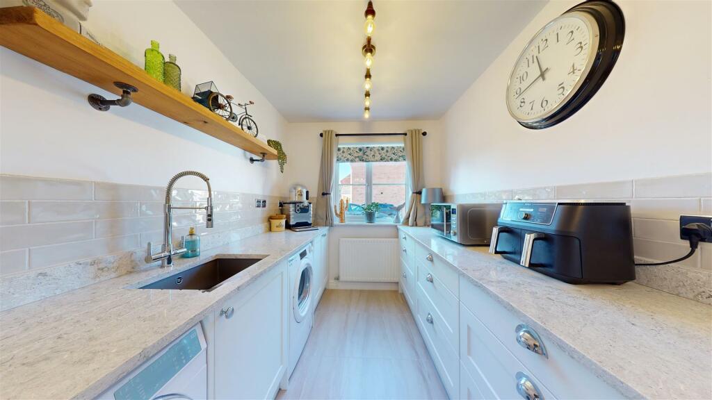 Additional property image - Clos Fferm Y Waen, Flint Mountain, Flintshire