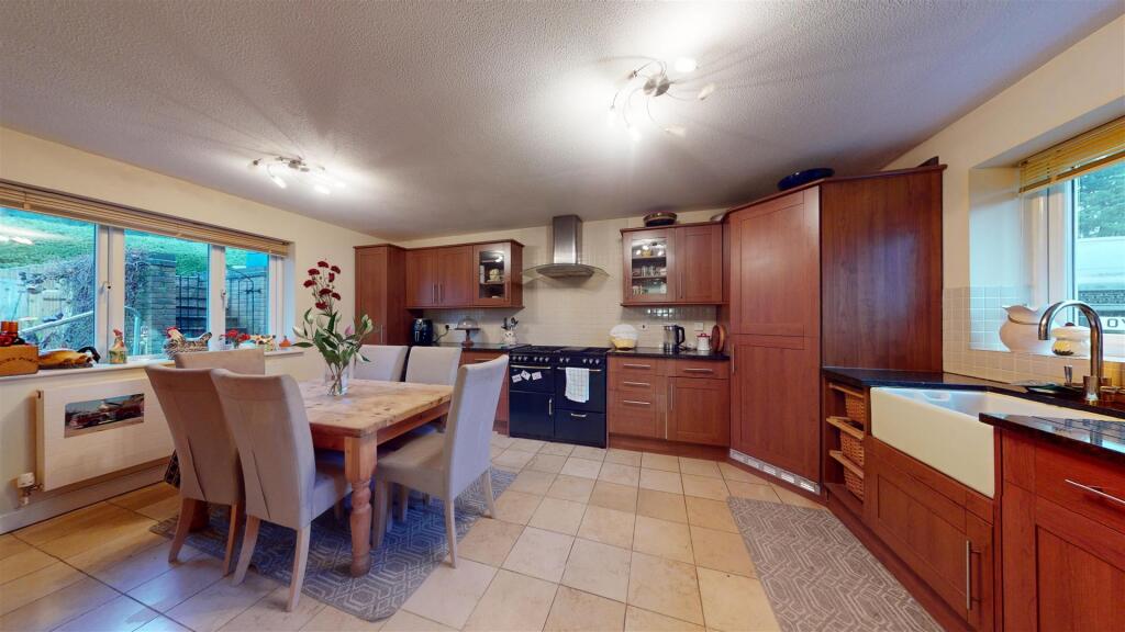 Additional property image - Ruthin Road, Gwernymynydd, Mold