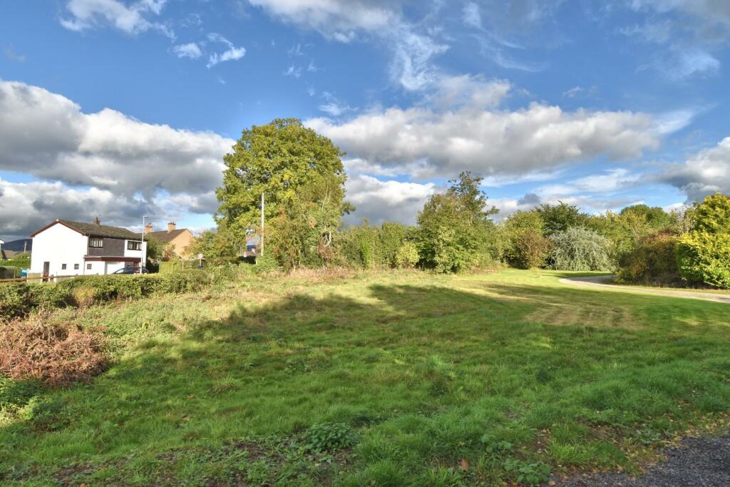 Plot for sale in Llanfair Dyffryn Clwyd, Rhuthun, LL15