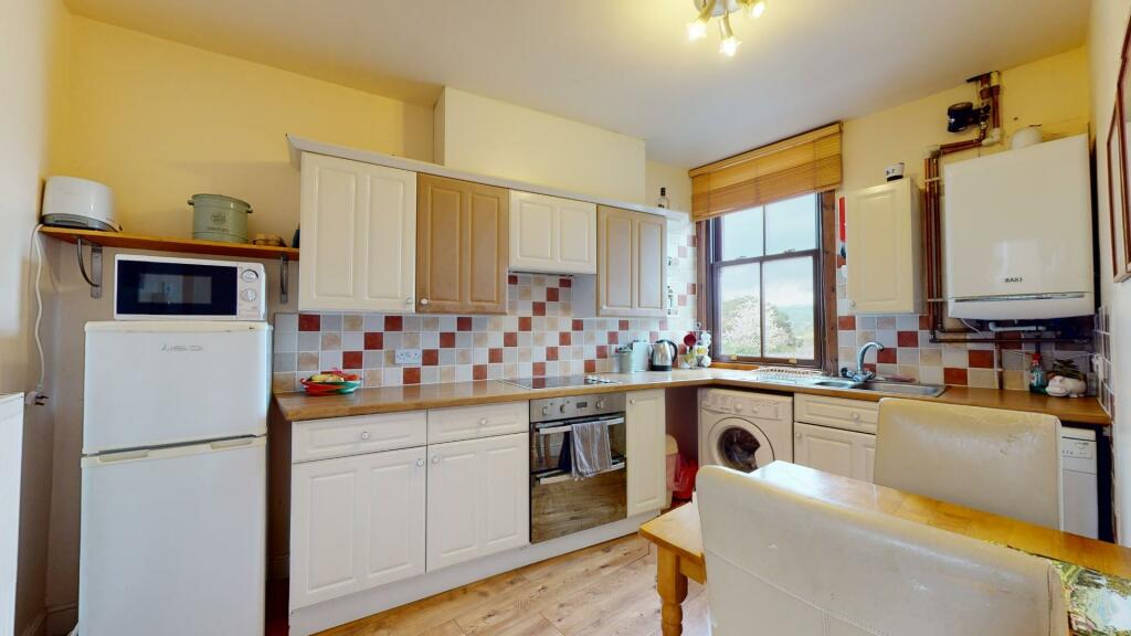 3 bedroom apartment for sale in Upper Clwyd Street, Ruthin, LL15