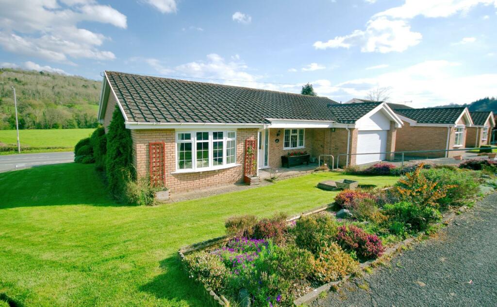 3 bedroom detached bungalow for sale in Tan Y Bryn, Pwllglas, Ruthin, LL15