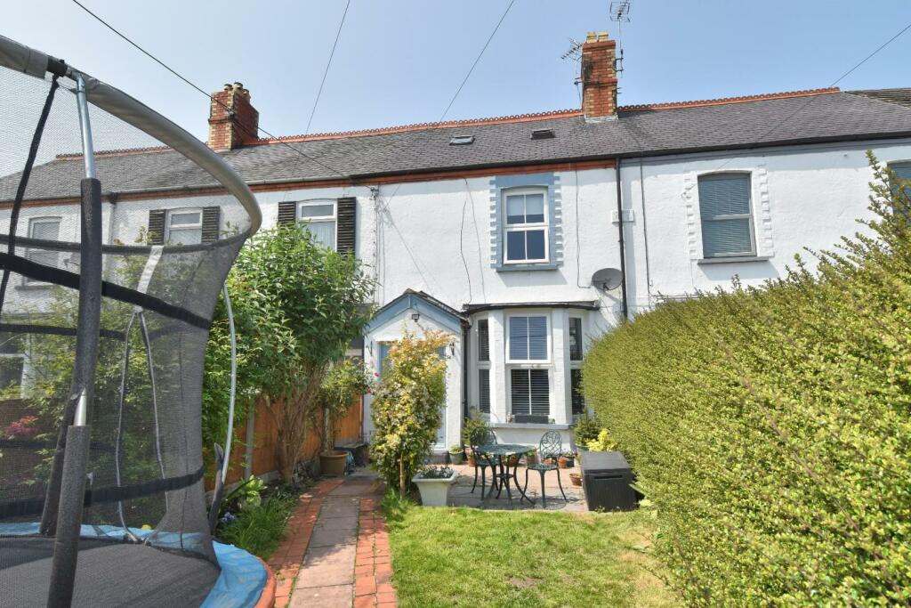 3 bedroom terraced house for sale in Lothian Park, St. Asaph, LL17