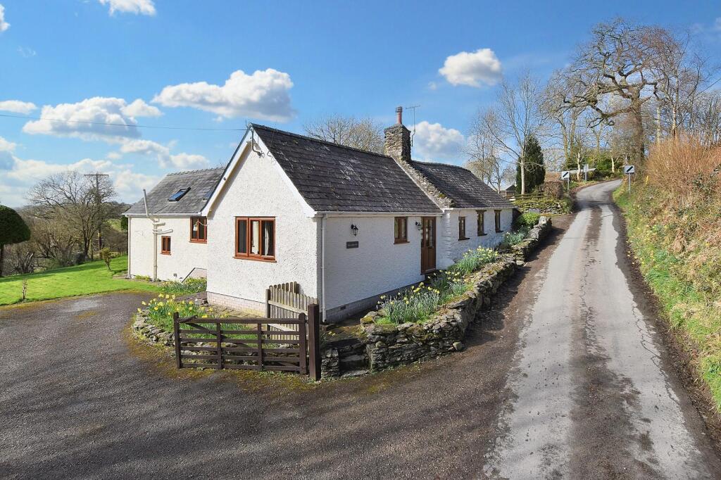 Main image of property: Betws Gwerfil Goch, Corwen
