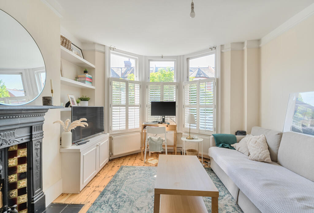 Main image of property: Haverhill Road, Balham, SW12