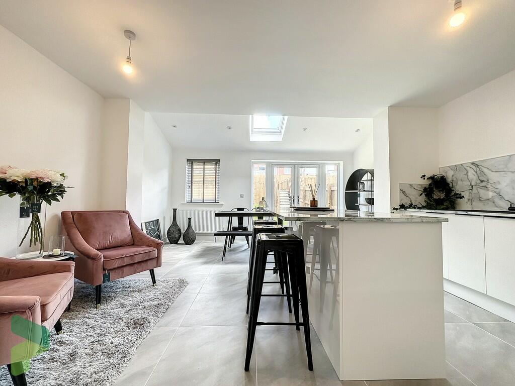 Additional property image - Tower View, Darwen