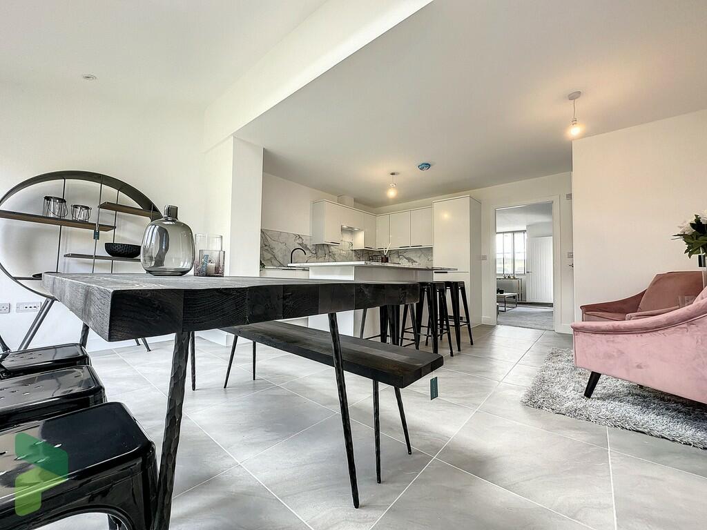 Additional property image - Tower View, Darwen