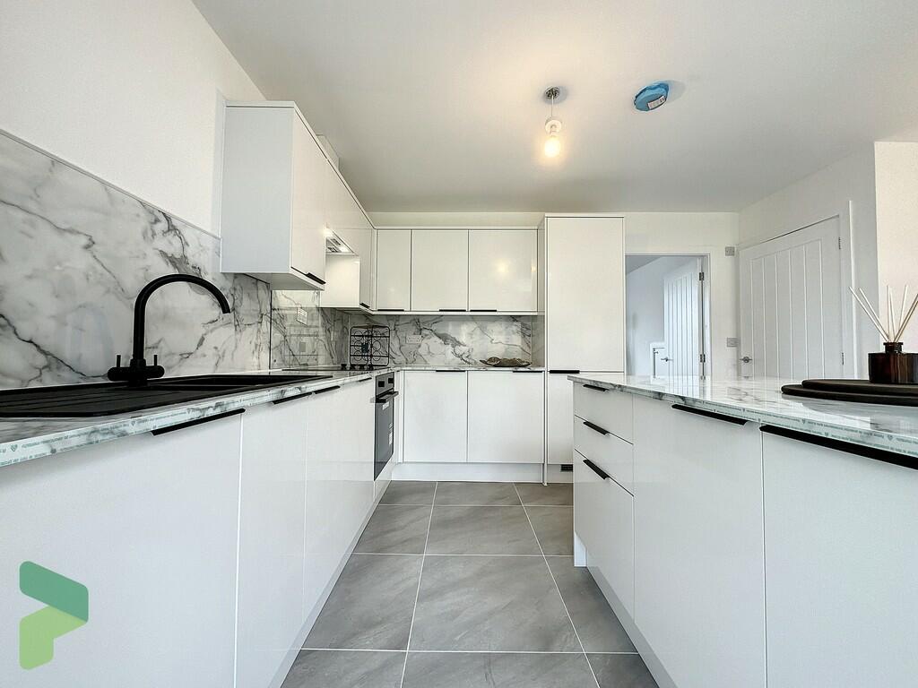 Additional property image - Tower View, Darwen