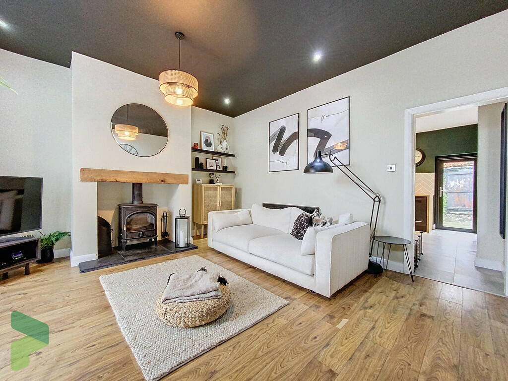 2 bedroom terraced house for sale in Watery Lane, Darwen, BB3