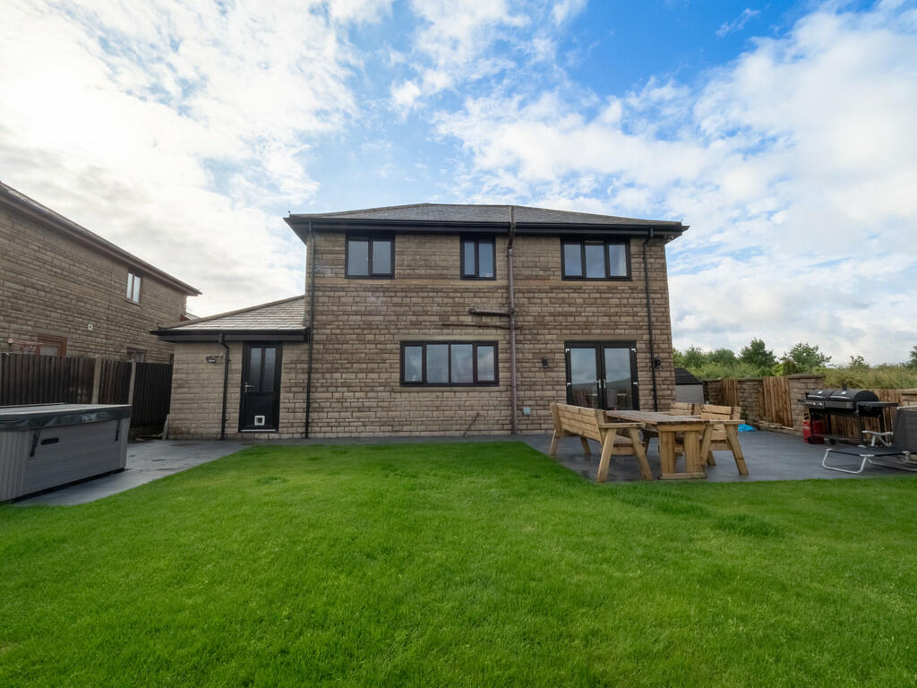 Additional property image - Cranberry Fold Court, Darwen