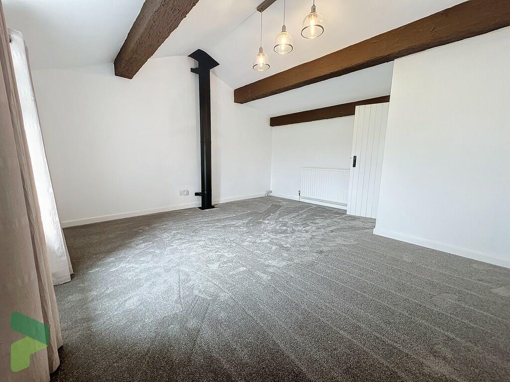 Additional property image - Blacksnape Road, Hoddlesden, Darwen