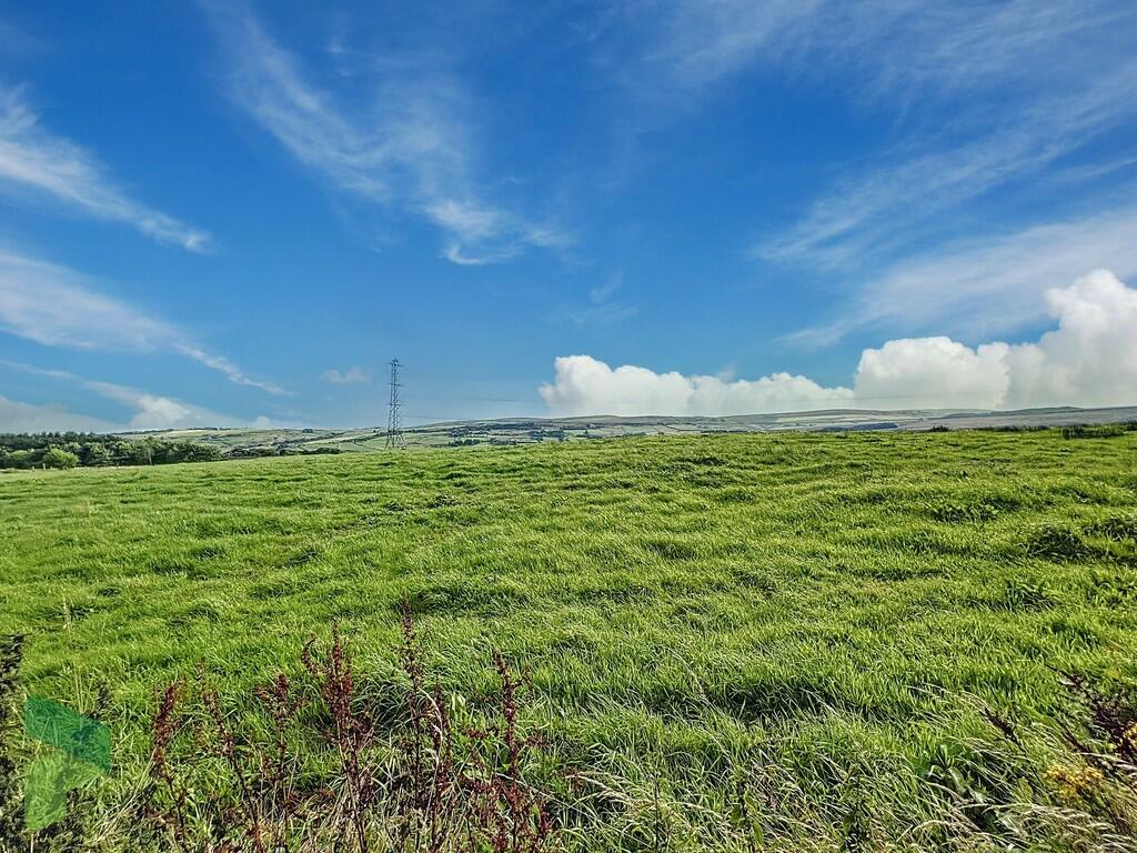 Additional property image - Blacksnape Road, Hoddlesden, Darwen