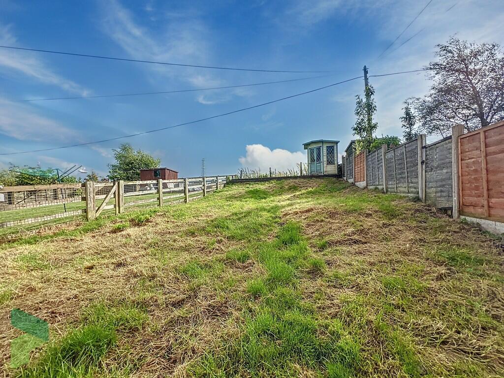 Additional property image - Blacksnape Road, Hoddlesden, Darwen