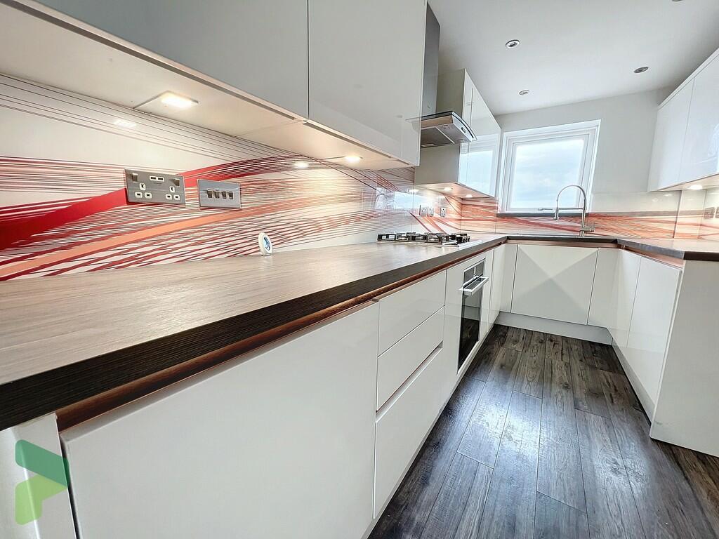 Additional property image - Blacksnape Road, Hoddlesden, Darwen