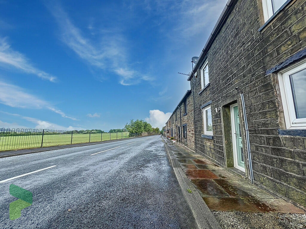 Additional property image - Blacksnape Road, Hoddlesden, Darwen