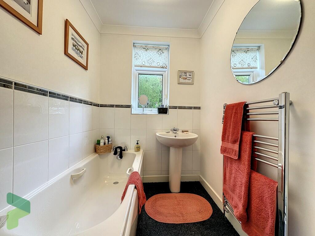 Additional property image - Billinge Close, Blackburn