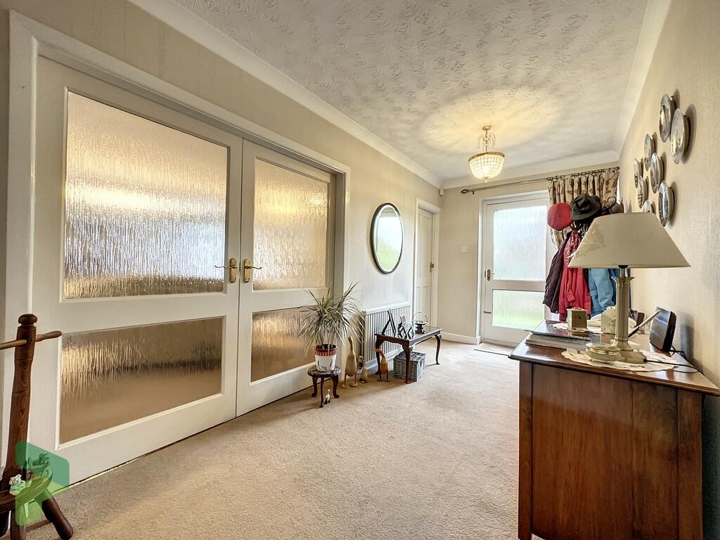 Additional property image - Billinge Close, Blackburn