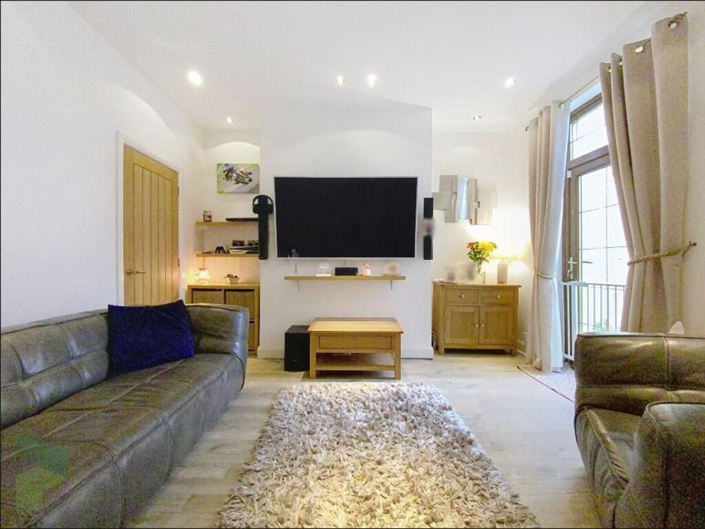 Additional property image - Cambridge Street, Darwen