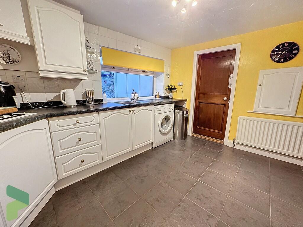 Additional property image - Pleckgate Fold, Blackburn