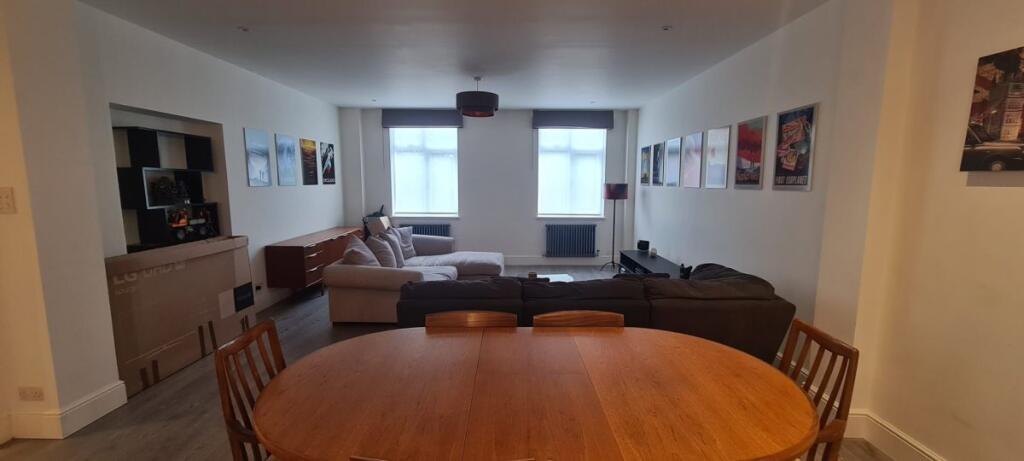 Main image of property: Kings Terrace, Hampshire