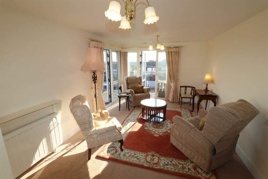 Additional property image - Southbank Road, Kenilworth