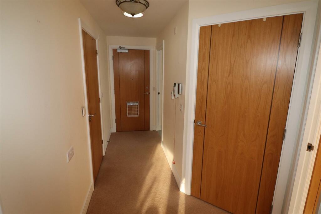Additional property image - Southbank Road, Kenilworth