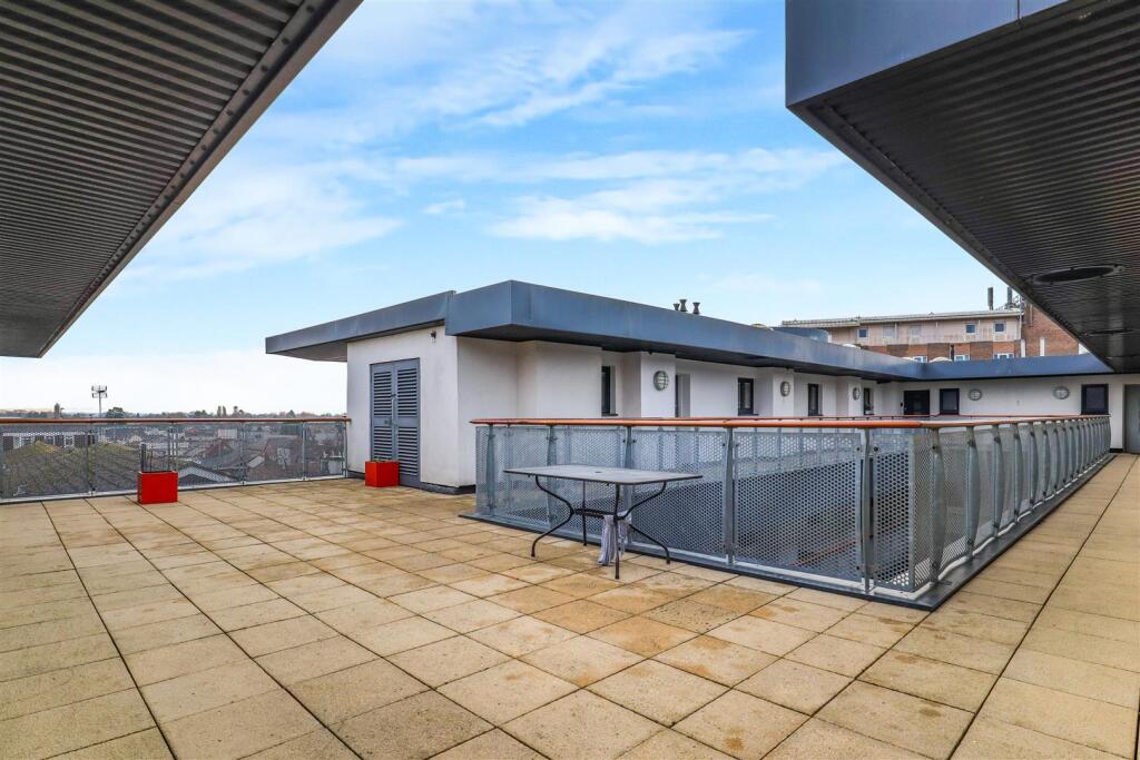 Additional property image - Abbey End, Kenilworth