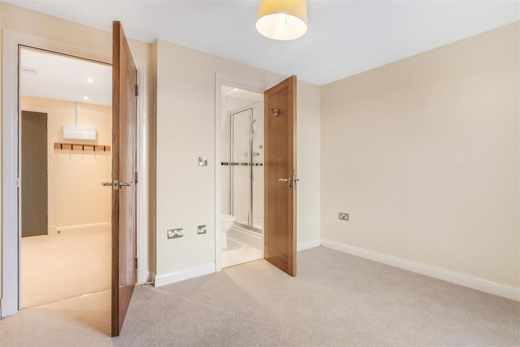 Additional property image - Abbey End, Kenilworth
