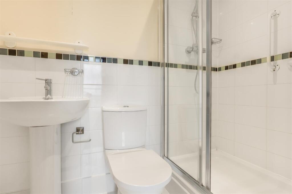 Additional property image - Abbey End, Kenilworth