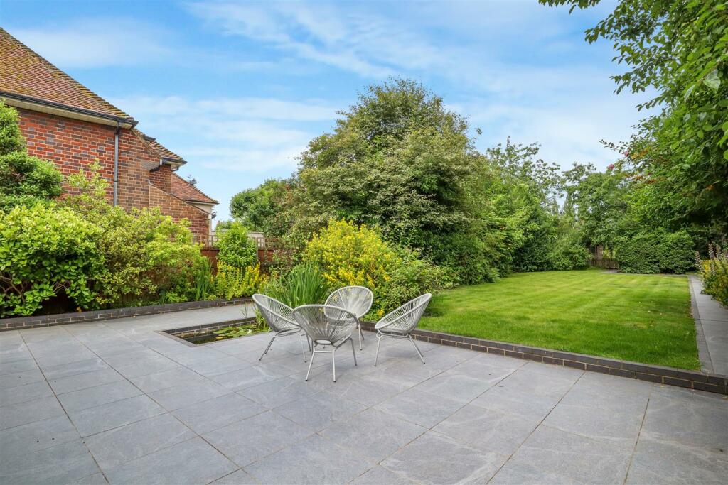 Additional property image - Stivichall Croft, Coventry