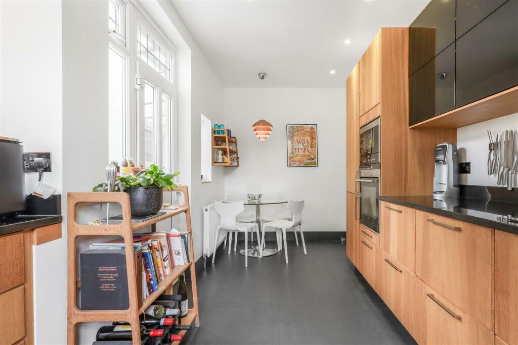 Additional property image - Stivichall Croft, Coventry