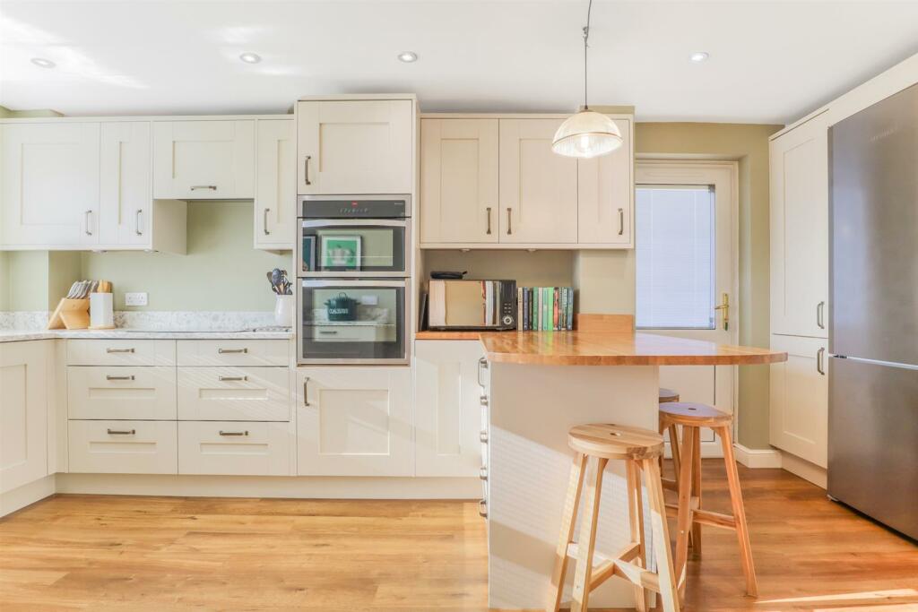 Additional property image - Littleton Close, Kenilworth