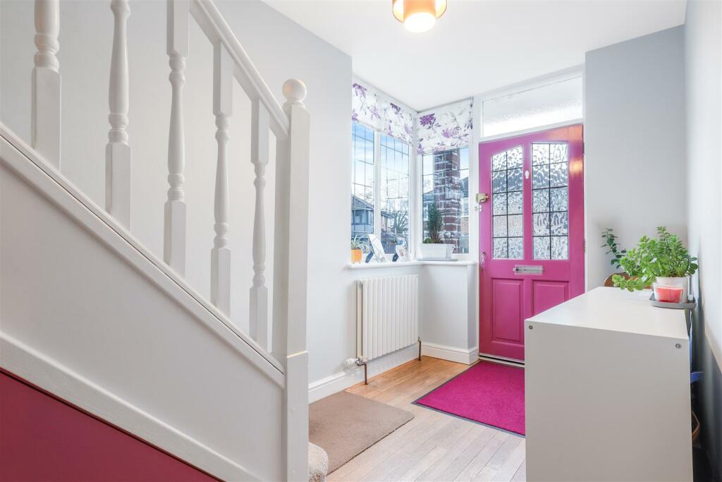 Additional property image - Towers Close, Kenilworth