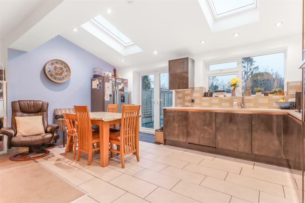 Additional property image - Towers Close, Kenilworth