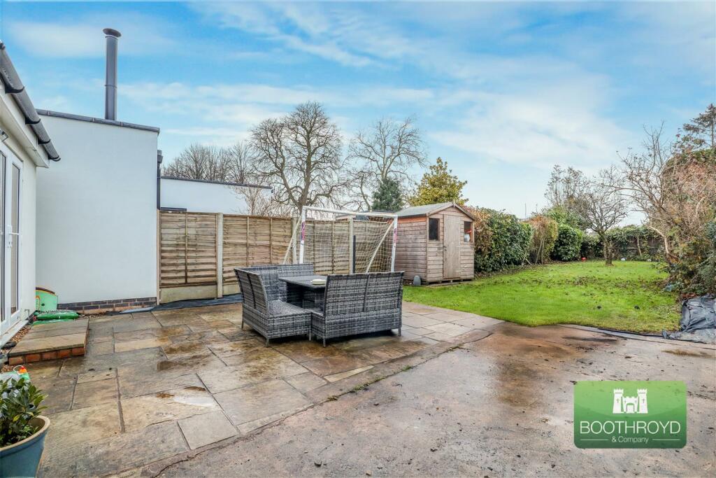 Additional property image - Towers Close, Kenilworth