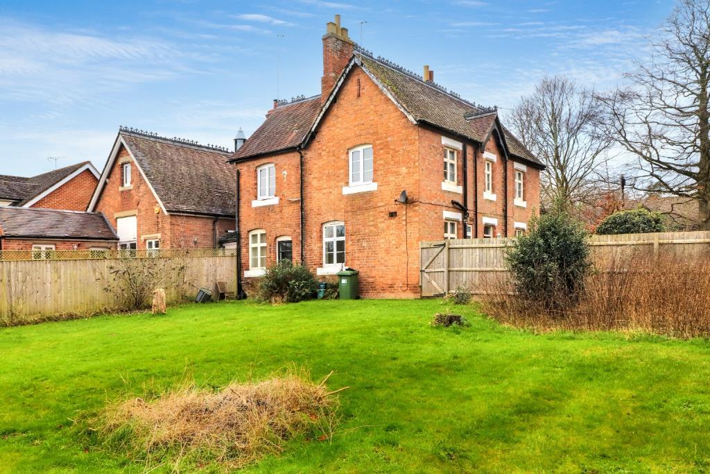 Additional property image - Warwick Road, Leek Wootton, Warwick